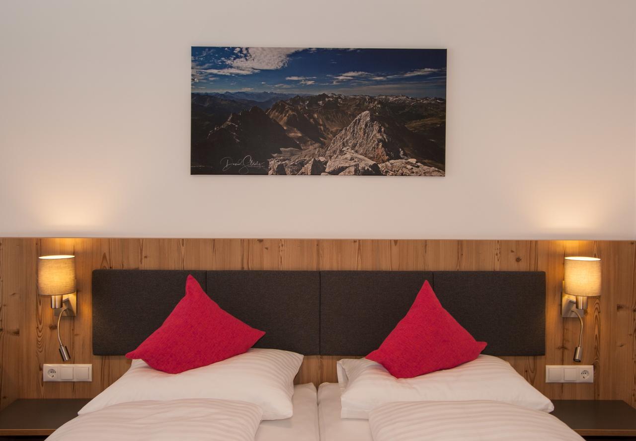 Haus Sattelblick Ξενοδοχείο Σανκτ Αντόν αμ Άλμπεργκ Εξωτερικό φωτογραφία